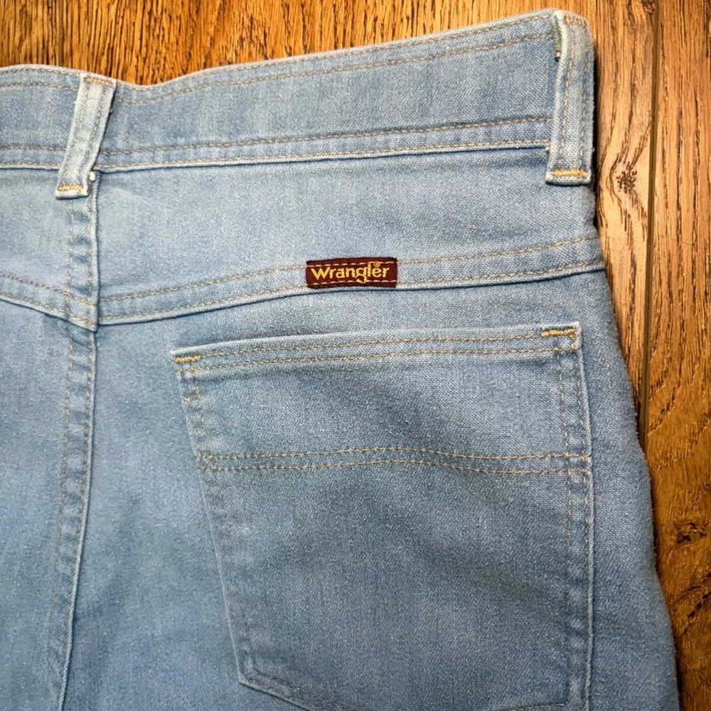 80s True Vintage Wrangler Jeans USA made Mens 30x26 Light Wash Blue Straight Leg